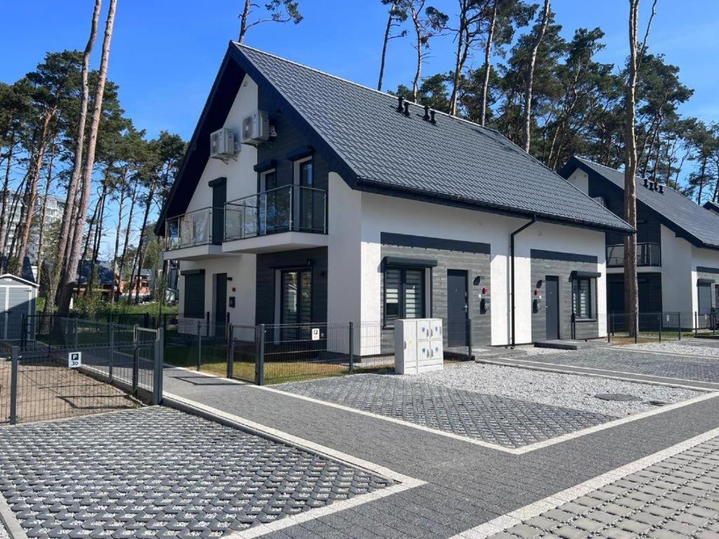 Dziwnowek Apartament Horizon Park 4A Villa Bagian luar foto